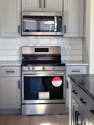 Interior, Kitchen, Stainless Steel Appliances
