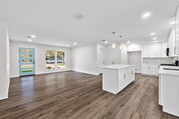Interior, Kitchen, Pendant Lights, Recessed Lighting, Wood Texture Flooring