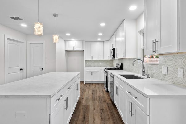 Interior, Kitchen, Pendant Lights, Recessed Lighting, Wood Texture Flooring