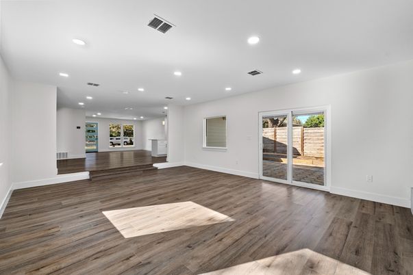 Empty room, Interior, Recessed Lighting, Wood Texture Flooring