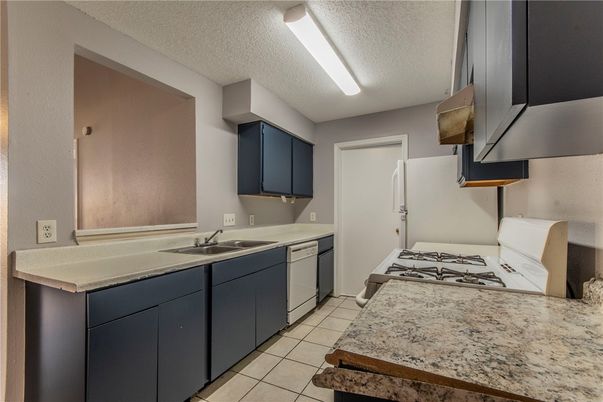 Interior, Kitchen
