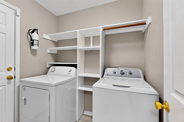 Interior, Utility Closets, Washer