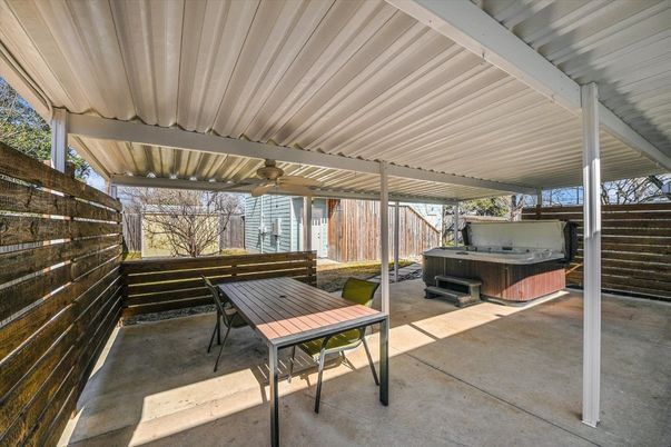 Exterior, Hot Tub