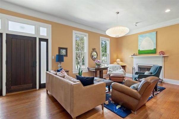 Fireplace, Interior, Living room, Pendant Lights, Recessed Lighting, Wood Texture Flooring