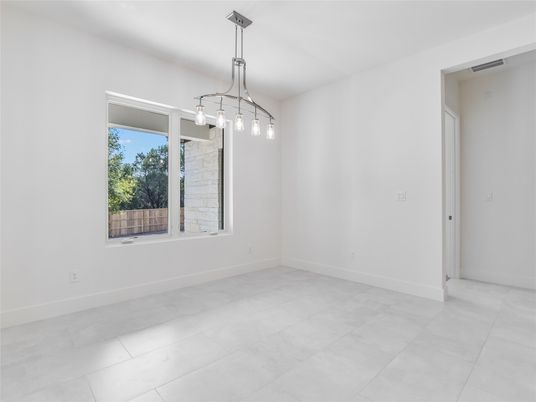 Empty room, Interior, Pendant Lights