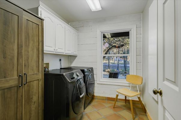 Interior, Washer