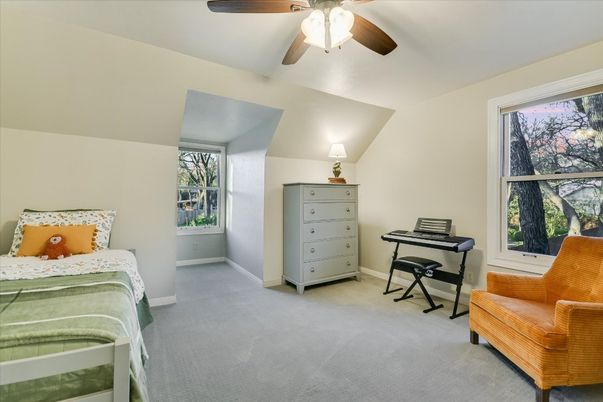 Bedroom, Interior, Piano