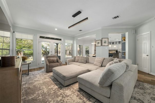 Interior, Kitchen, Living room, Pendant Lights, Recessed Lighting, Wood Texture Flooring