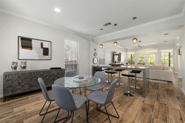 Dining room, Interior, Living room, Pendant Lights, Recessed Lighting, Wood Texture Flooring
