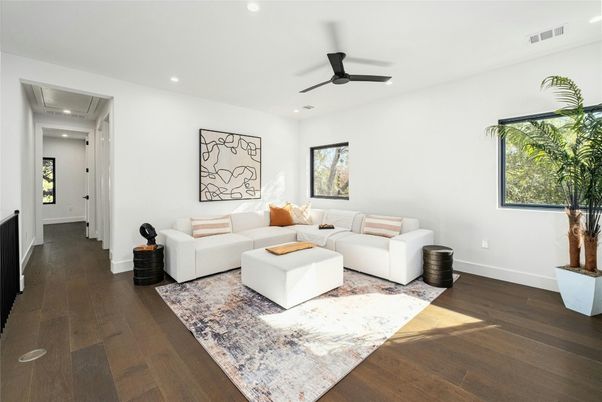 Interior, Living room, Recessed Lighting, Wood Texture Flooring