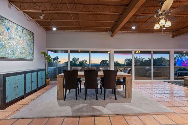 Dining room, Interior, Recessed Lighting, Wooden Beams, Wooden Ceilings