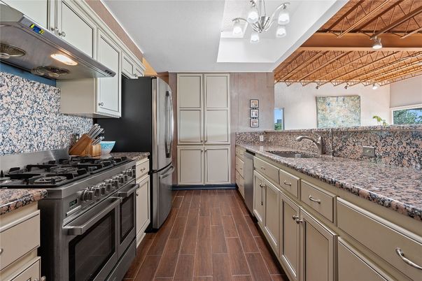Interior, Kitchen, Stainless Steel Appliances, Wood Texture Flooring