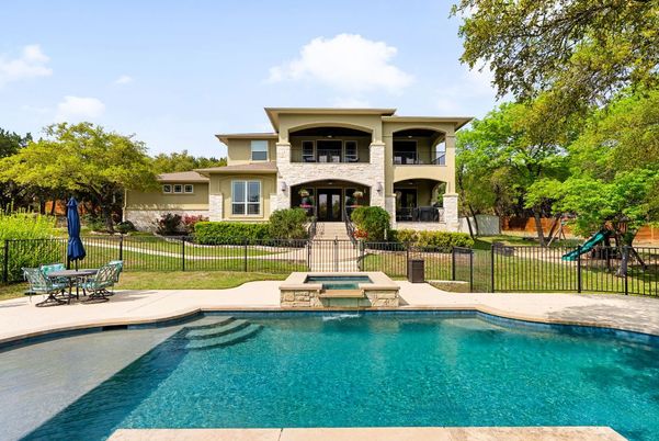 Exterior, Playground, Pool