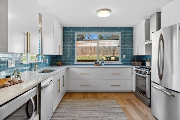 Interior, Kitchen, Stainless Steel Appliances, Wood Texture Flooring