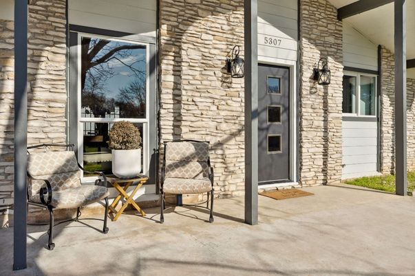 Backyard, Detached Garage, Exterior