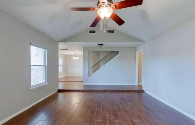 Empty room, Interior, Pendant Lights, Wood Texture Flooring