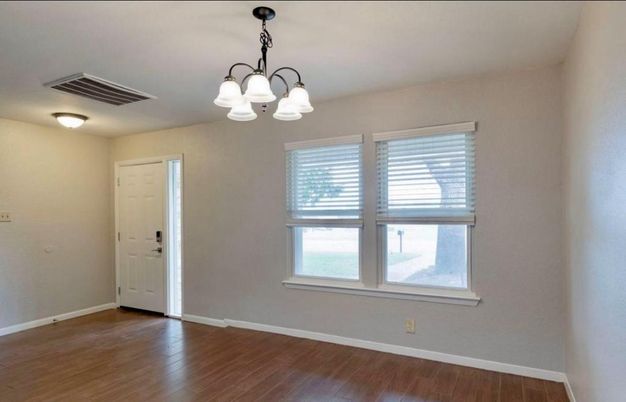 Chandelier, Empty room, Interior, Wood Texture Flooring