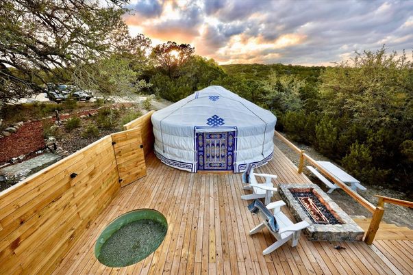Exterior, Hot Tub