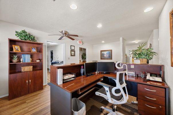 Home Office, Interior, Recessed Lighting, Wood Texture Flooring
