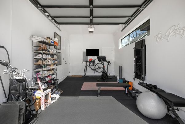 Fitness Equipment, Interior