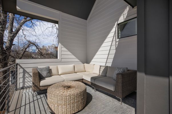 Exterior, Interior, Living room