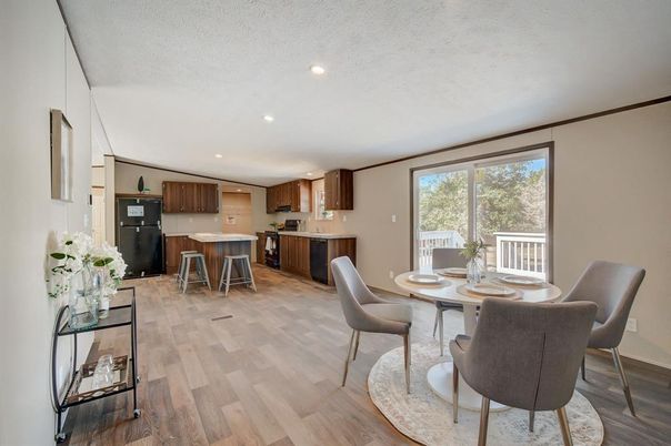 Dining room, Interior, Kitchen, Recessed Lighting, Wood Texture Flooring