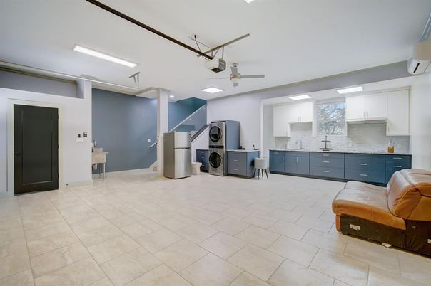 Interior, Kitchen, Washer
