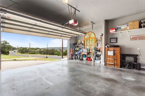 Garage, Interior