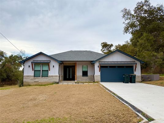 Attached, Backyard, Exterior, Facade, Ranch