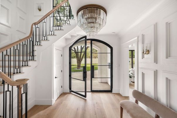 Chandelier, Interior, Wood Texture Flooring