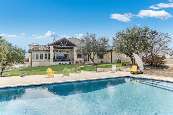 Exterior, Playground, Pool