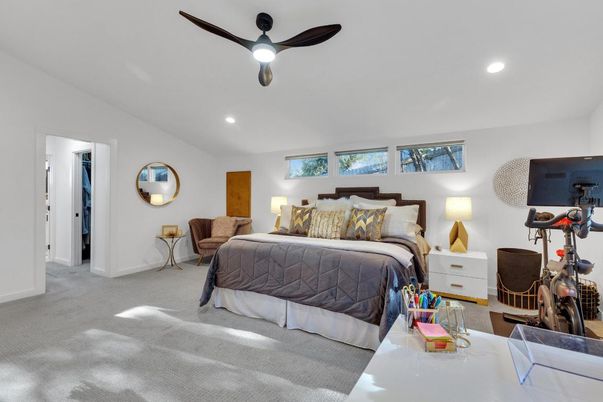 Bedroom, Fitness Equipment, Interior, Recessed Lighting