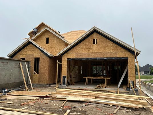 Exterior, Facade, None