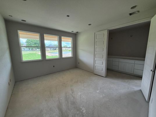Empty room, Interior, Recessed Lighting