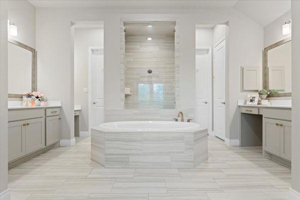 Bathroom, Dual Sink Vanities, Interior, Recessed Lighting