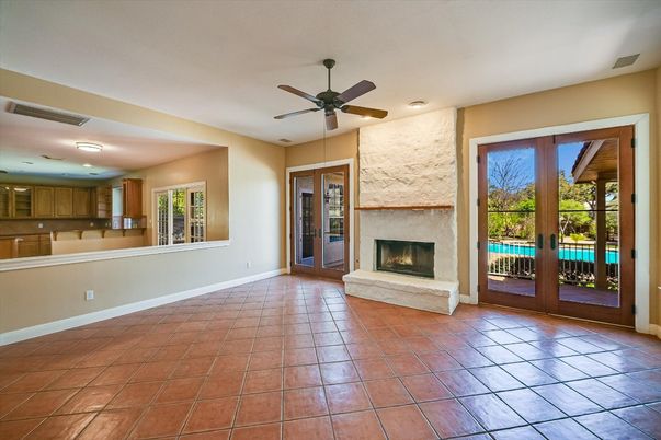 Empty room, Fireplace, Interior, Recessed Lighting