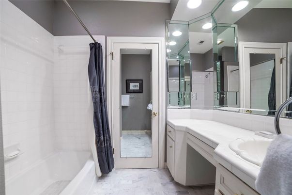 Bathroom, Interior, Marble, Recessed Lighting, Tile Countertops