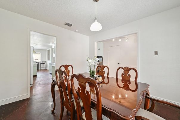 Dining room, Interior, Pendant Lights