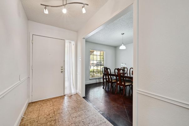 Dining room, Interior, Pendant Lights