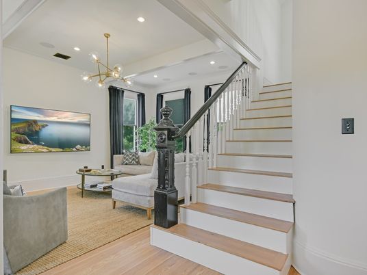 Interior, Pendant Lights, Recessed Lighting, Wood Texture Flooring
