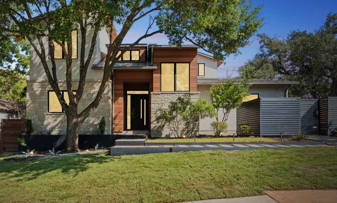 Backyard, Exterior, Facade, Modern