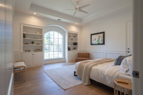 Bedroom, Interior, Recessed Lighting, Wood Texture Flooring