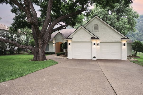 Attached, Backyard, Exterior, Facade, Brick Traditional