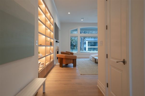 Bathroom, Interior, Recessed Lighting, Wood Texture Flooring