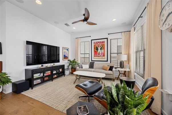 Interior, Living room, Recessed Lighting, Wood Texture Flooring
