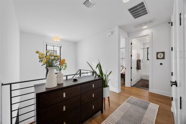 Interior, Recessed Lighting, Wood Texture Flooring