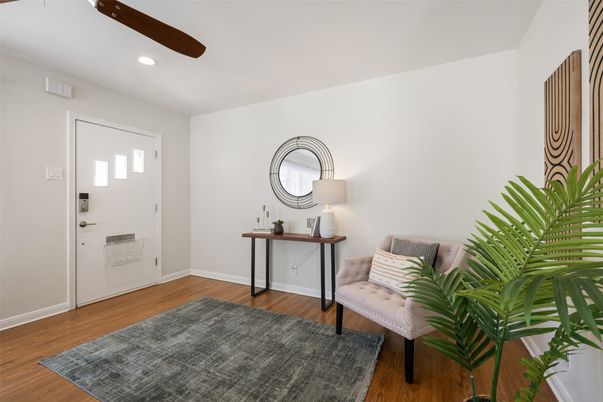 Interior, Recessed Lighting, Wood Texture Flooring