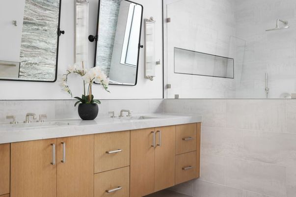 Bathroom, Dual Sink Vanities, Interior