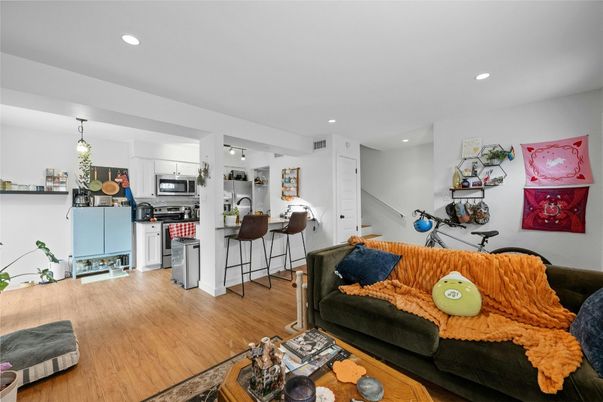 Interior, Kitchen, Living room, Pendant Lights, Recessed Lighting, Stainless Steel Appliances, Wood Texture Flooring