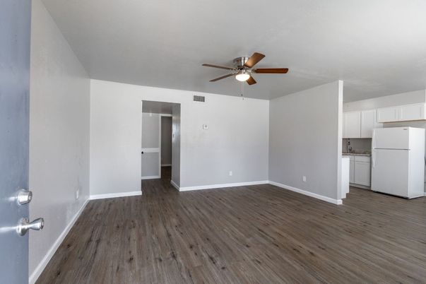 Empty room, Interior, Kitchen, Wood Texture Flooring